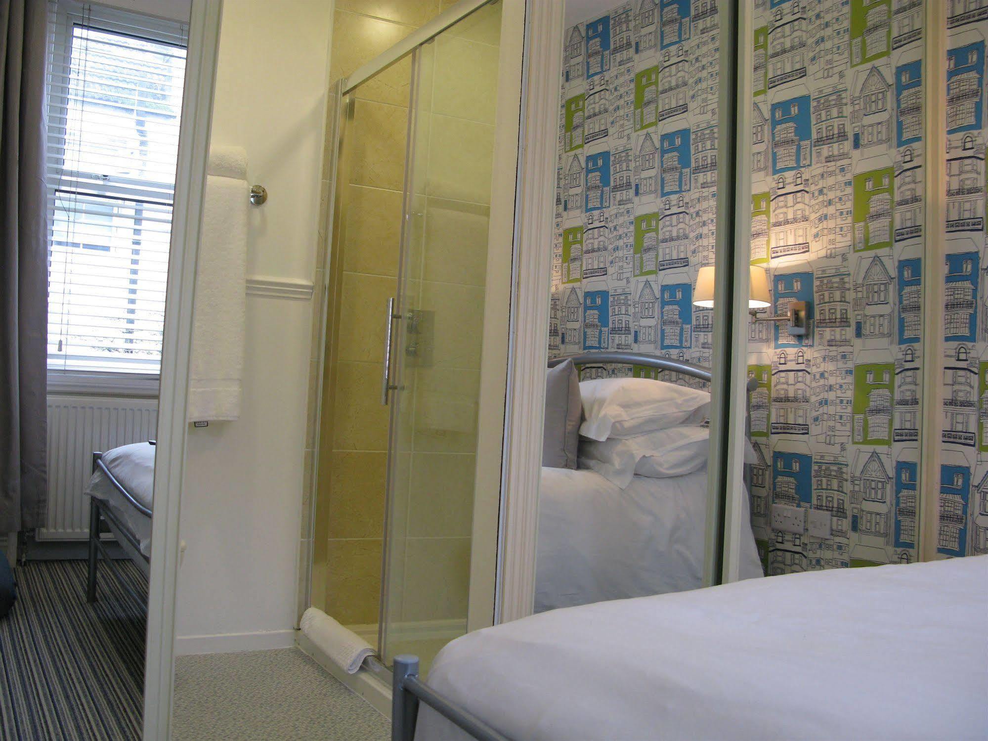 Guest house Oyo Lifestyle Sea Breeze Brighton