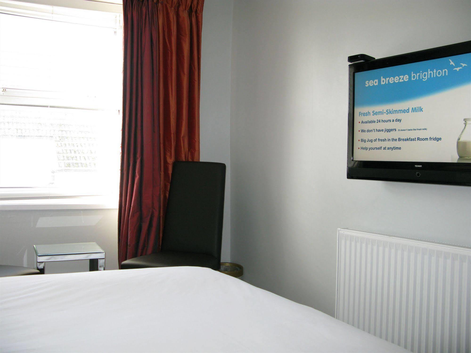 Oyo Lifestyle Sea Breeze Guest house 3*